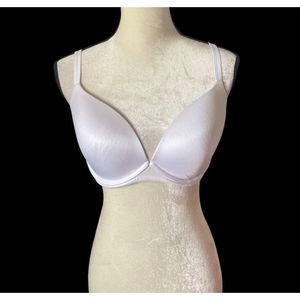 - Body by Victoria ** No Wire ~~ White~ 38C